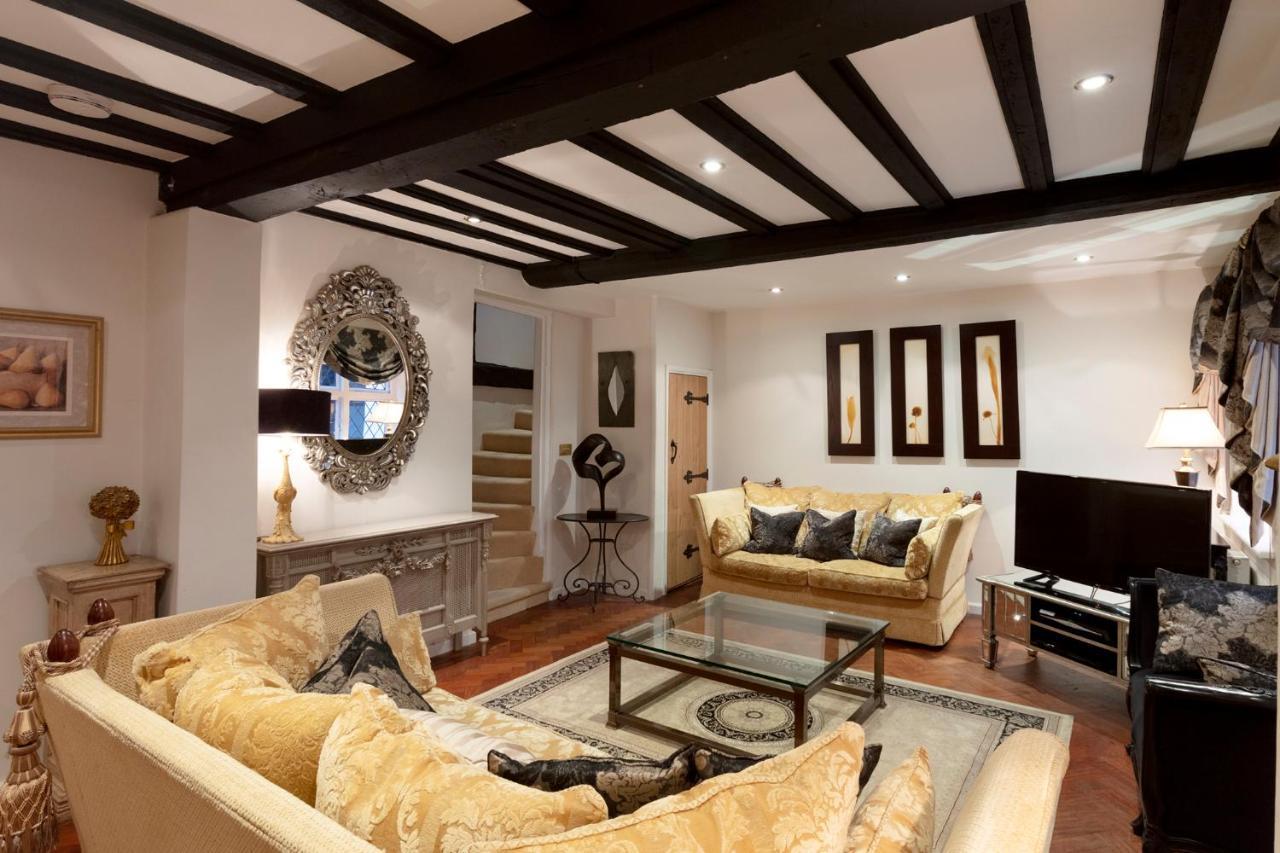 Luxury Eton House, 5 Minute Walk To Windsor Castle Villa Bagian luar foto