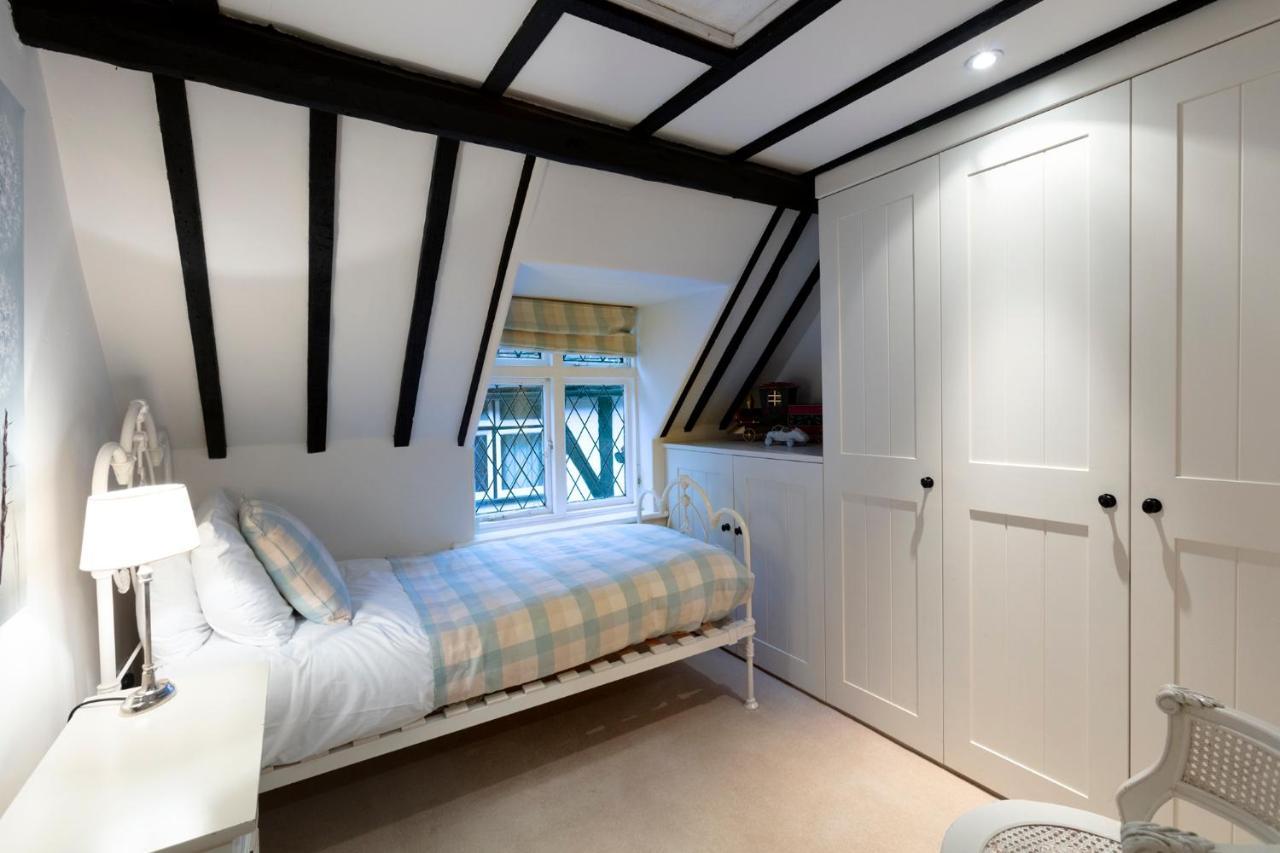 Luxury Eton House, 5 Minute Walk To Windsor Castle Villa Bagian luar foto
